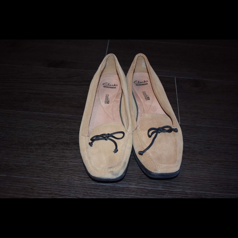 Clark’s Beige Flats